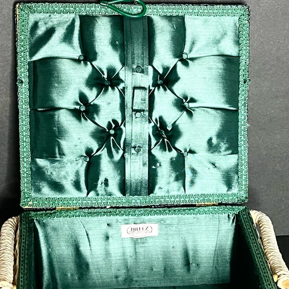 Dritz vintage square sewing basket #984 Made in Japan - Picture 6 of 15